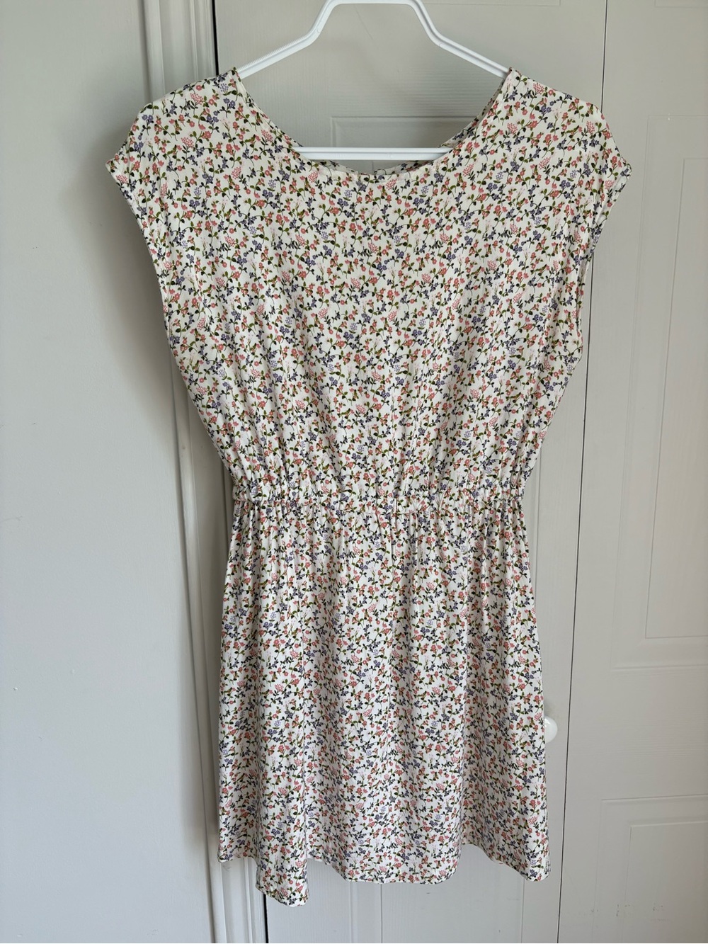Simons Floral Elastic-Waist Mini Dress 🌸